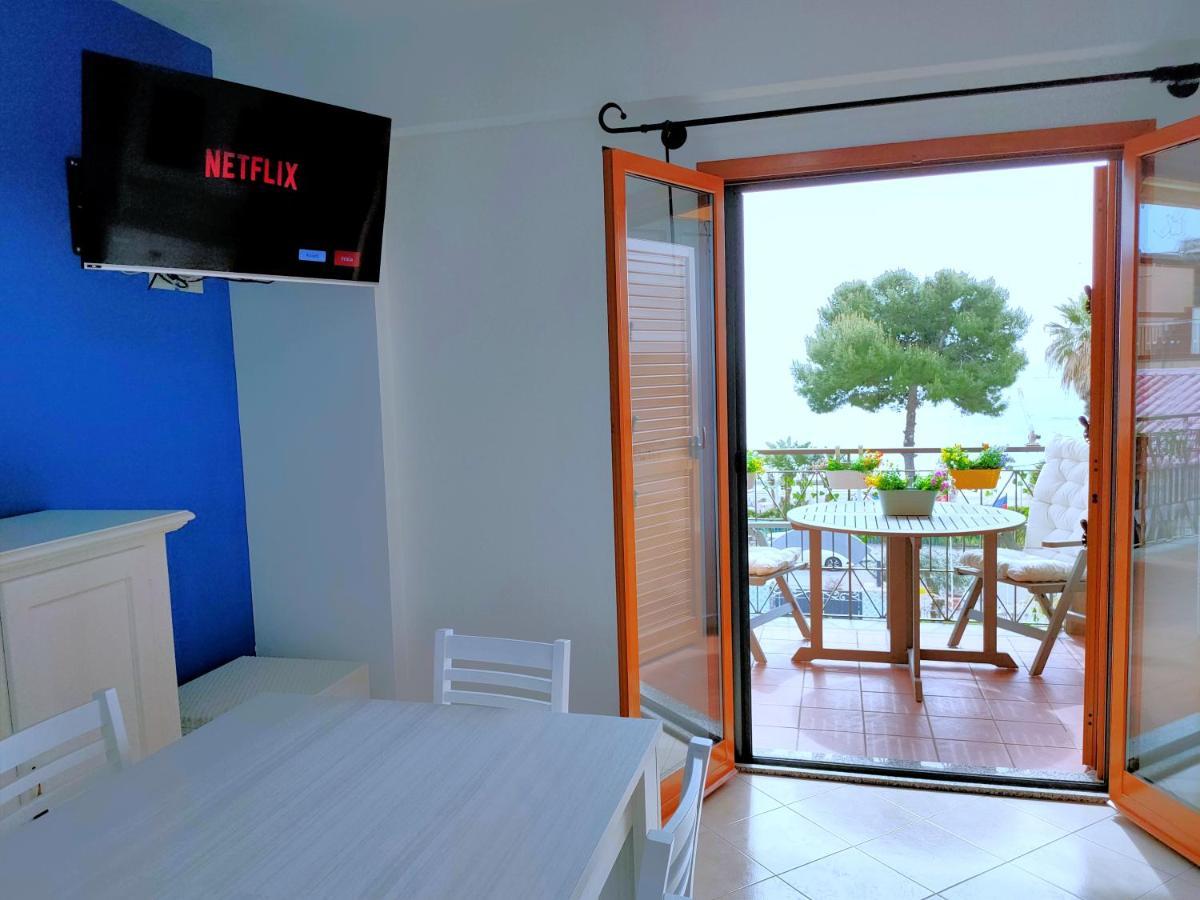 Taormina By The Sea Apartment Mazzeo Bagian luar foto