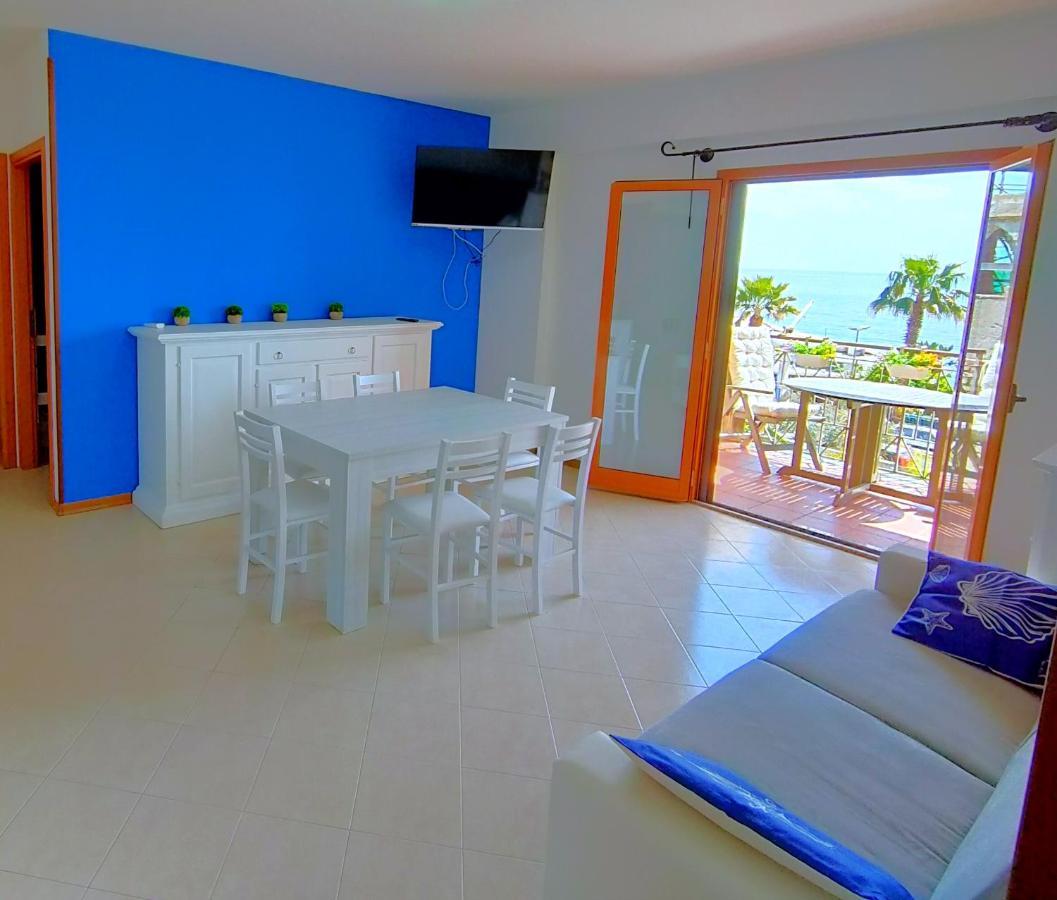 Taormina By The Sea Apartment Mazzeo Bagian luar foto