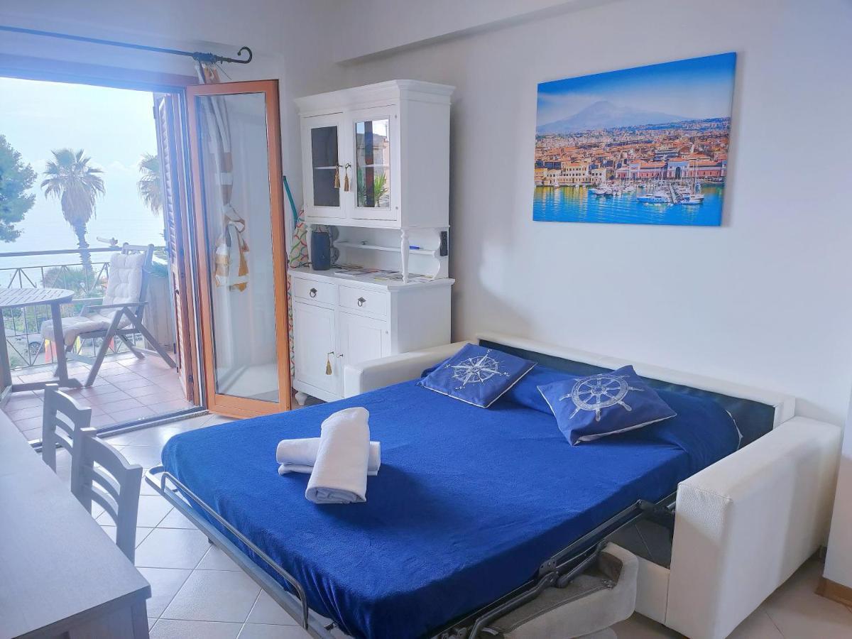 Taormina By The Sea Apartment Mazzeo Bagian luar foto