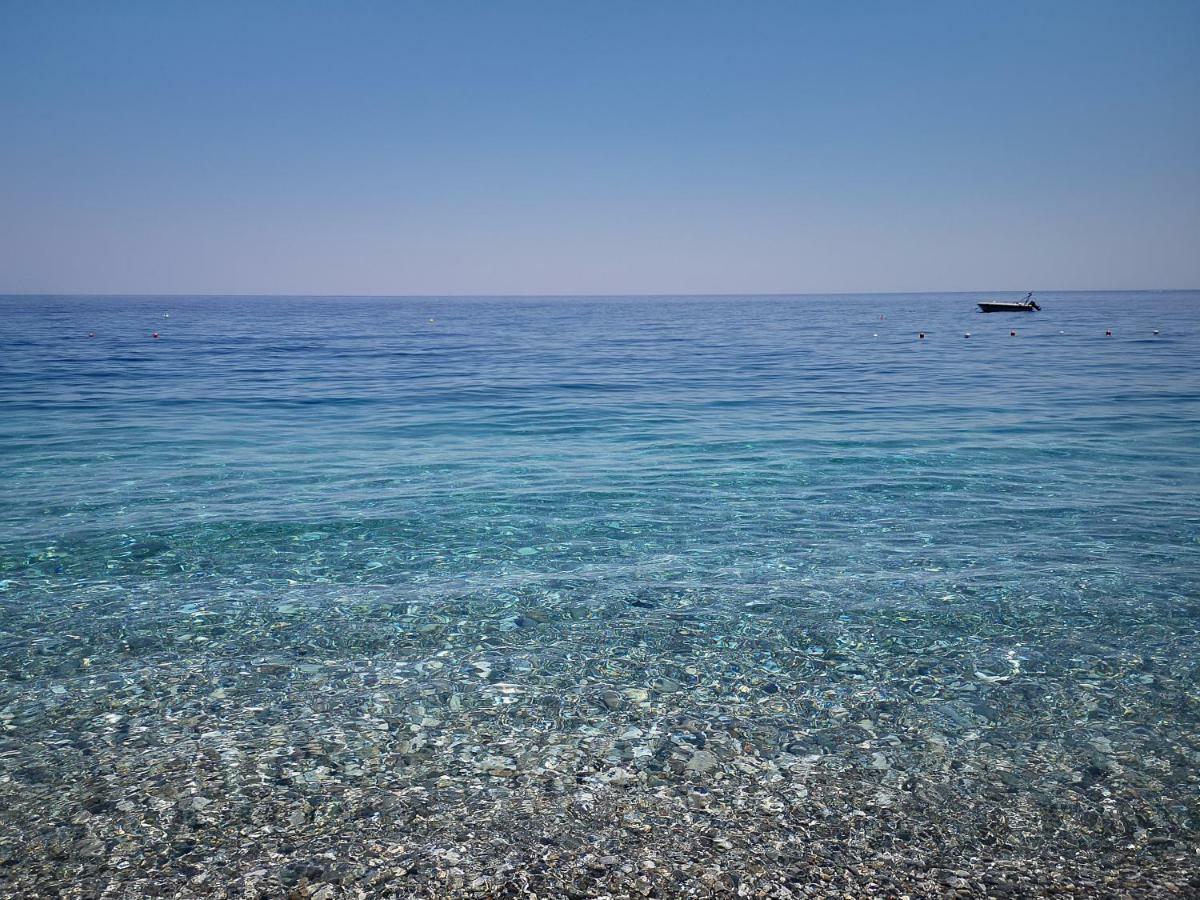 Taormina By The Sea Apartment Mazzeo Bagian luar foto