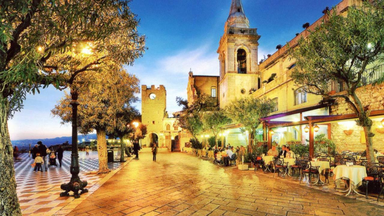 Taormina By The Sea Apartment Mazzeo Bagian luar foto